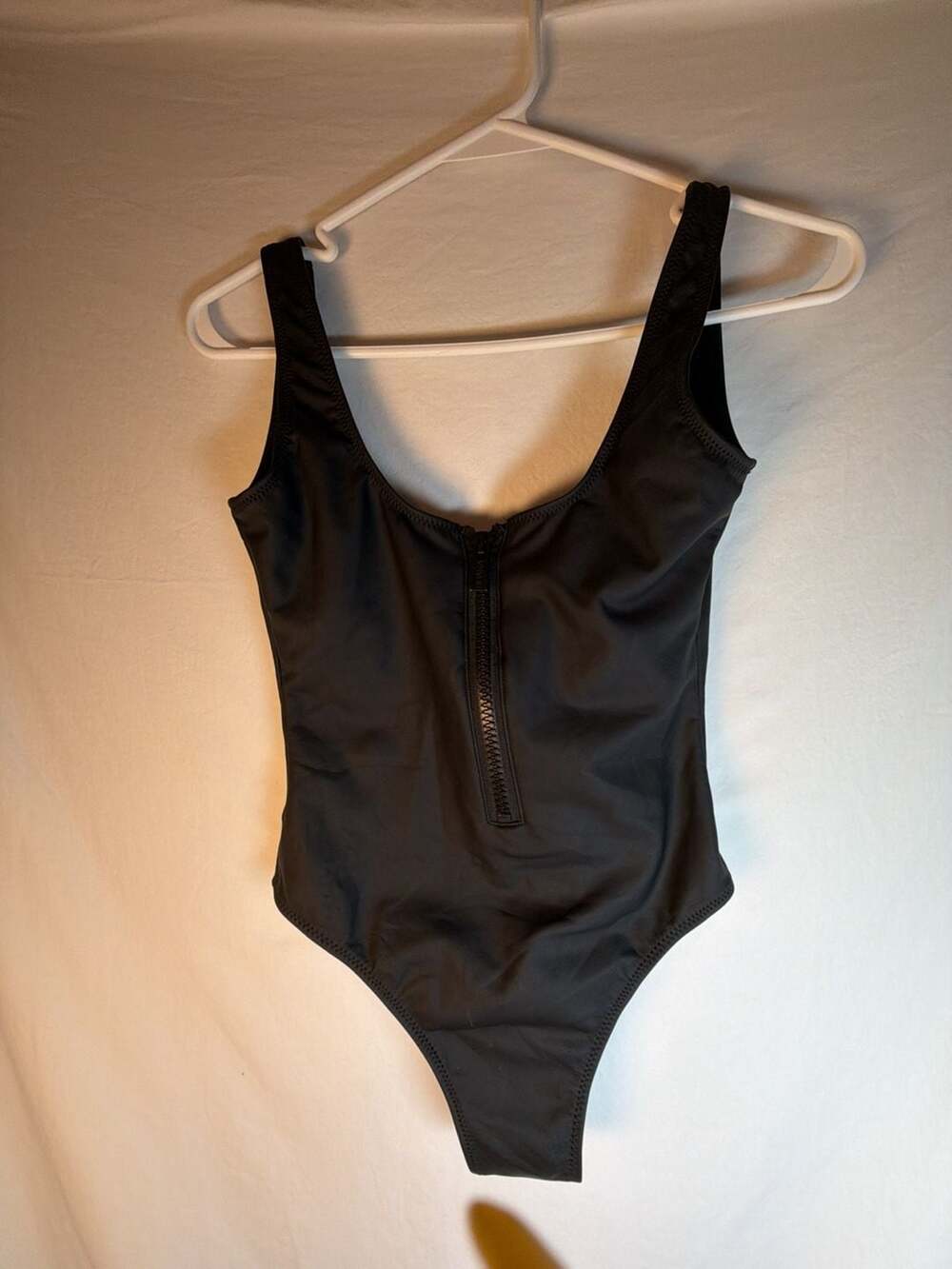 Hoaka Swimwear Black Front Zip One Piece Swimsuit Size Small